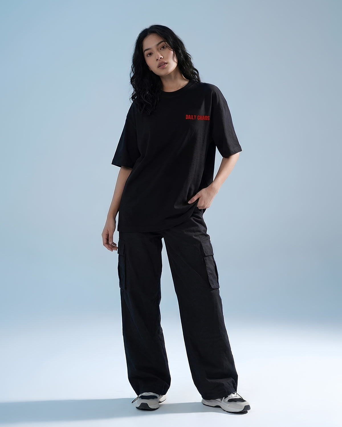 HEAVY THOUGHTS TEE